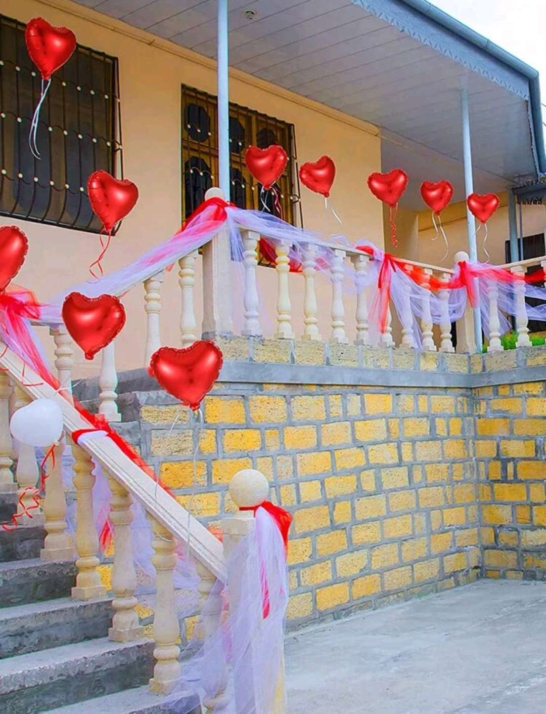 بالون زينه على شكل قلب