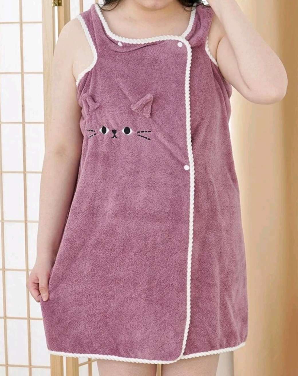 منشفة حمام مطوي