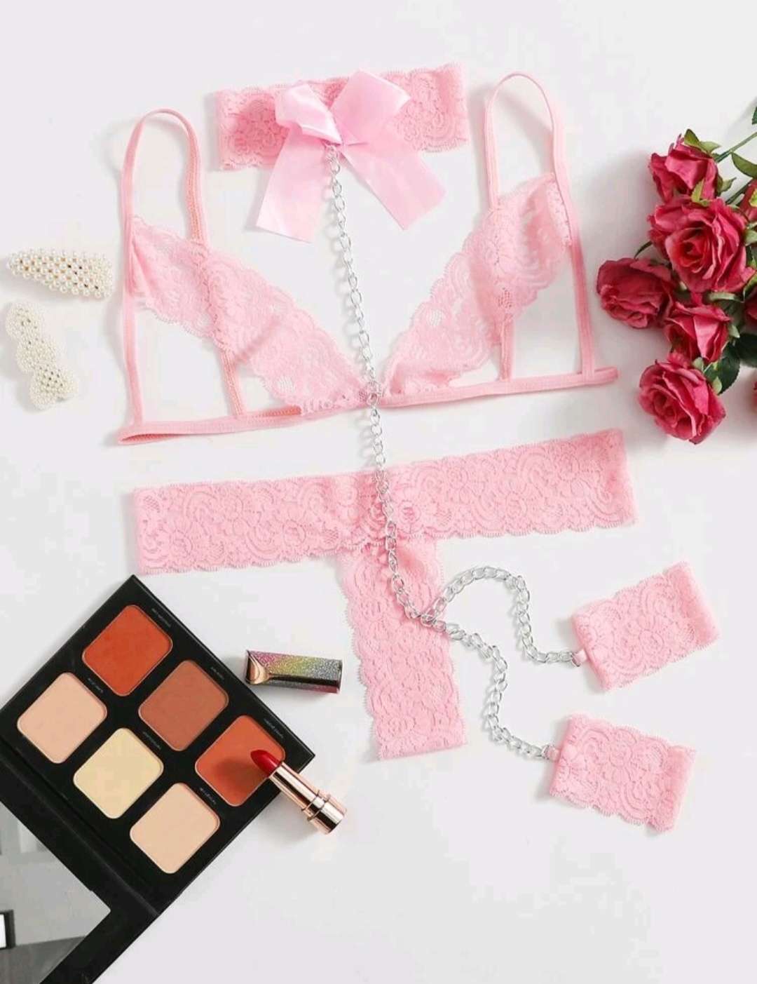 طقم ملابي داخلي دانتيل